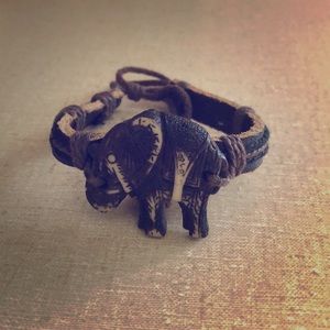 Leather bracelet